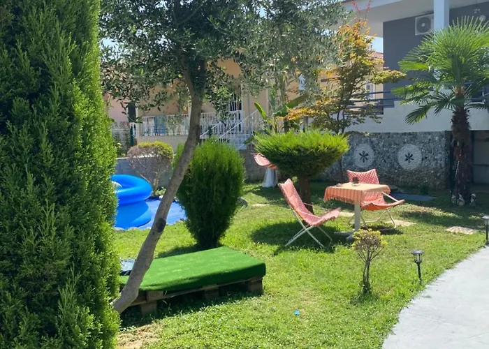 Kampou Semesterbostad Leptokarya (Pieria)